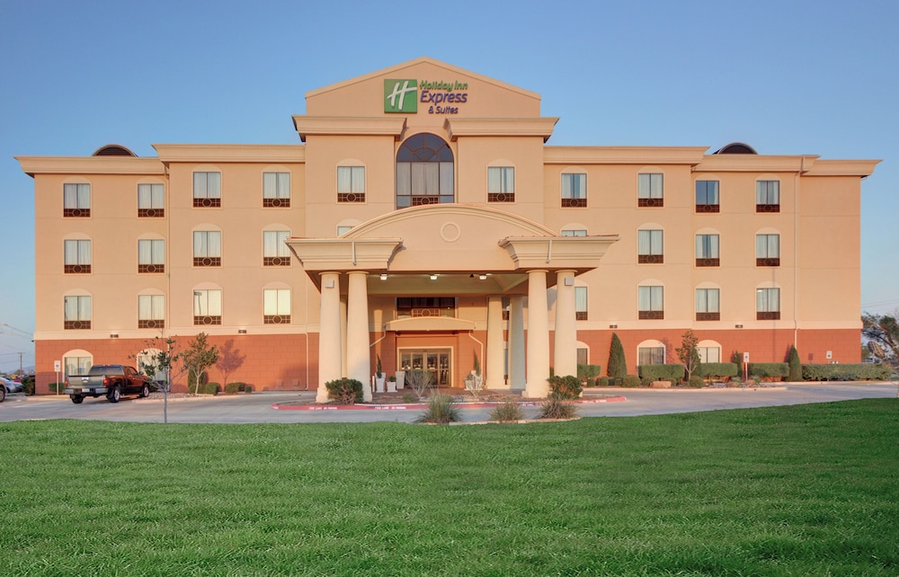 Holiday Inn Express Hotel And Suites Altus 5/69
