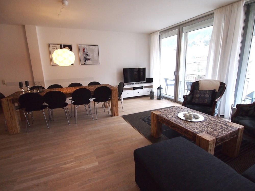 Haus Lothringen 24/50