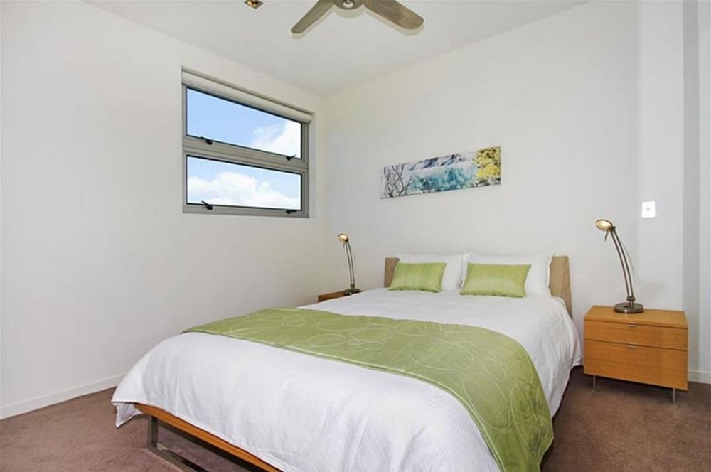 3 Bedrooms, Sky, Apartment, King and Queen and Twin Beds, Stair Access Only