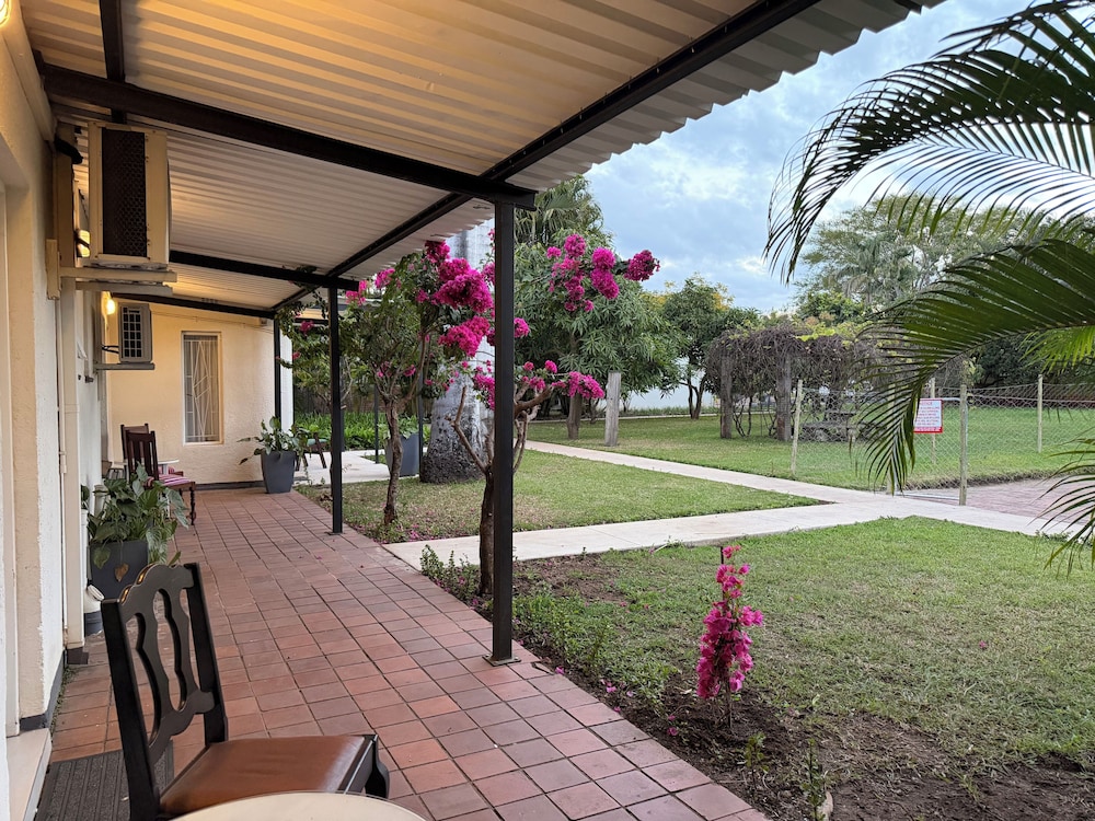 The Guest House Pongola 24/50