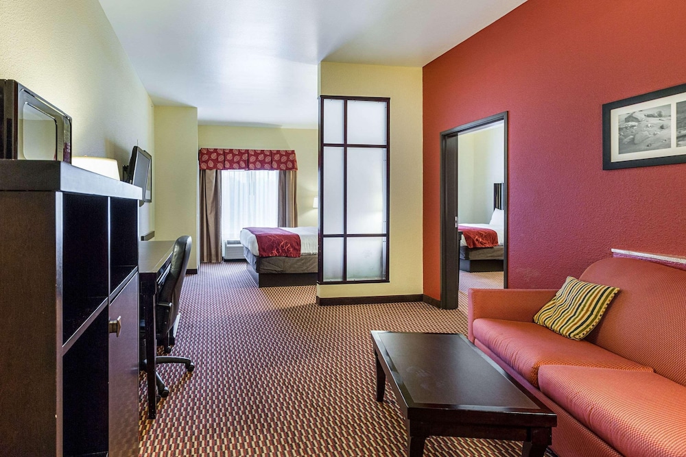 Comfort Suites Leesville 34/50