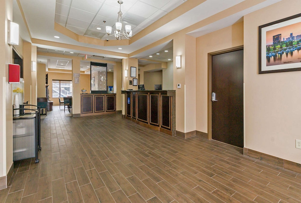 Comfort Inn & Suites Augusta West Near Fort Gordon 10/49