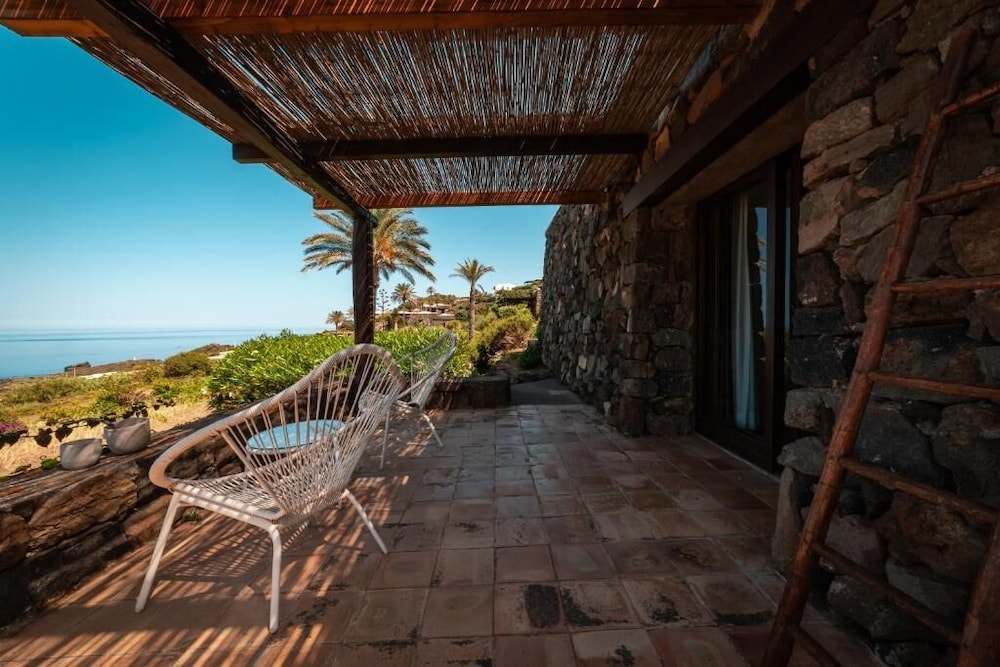 Pantelleria Dream Resort 24/49