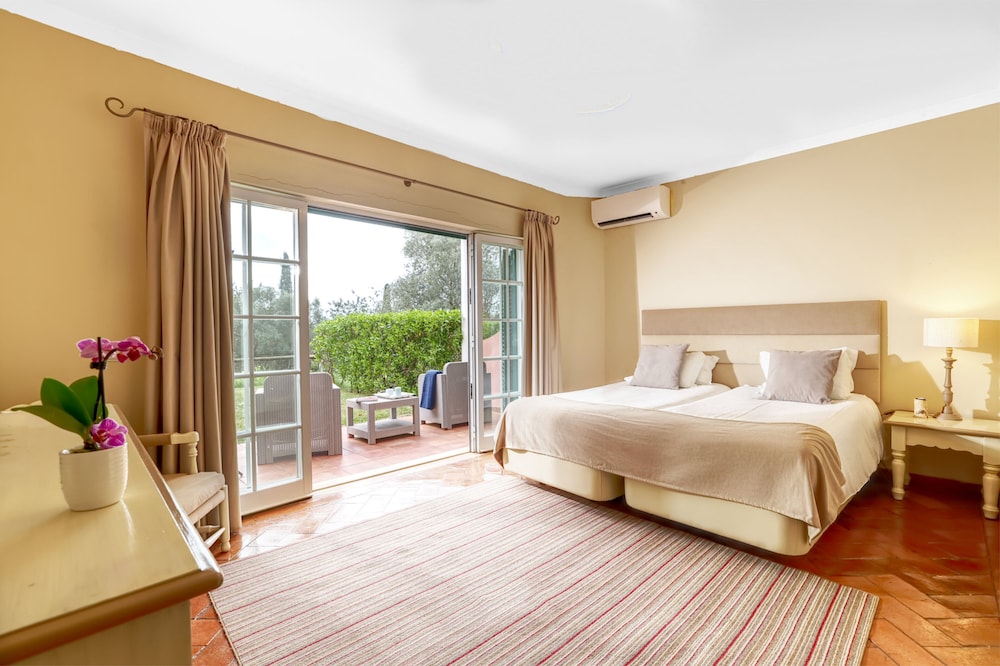 1 Bedroom, Comfort, Studio, Double Bed, Private Garden, Patio, Ground Floor