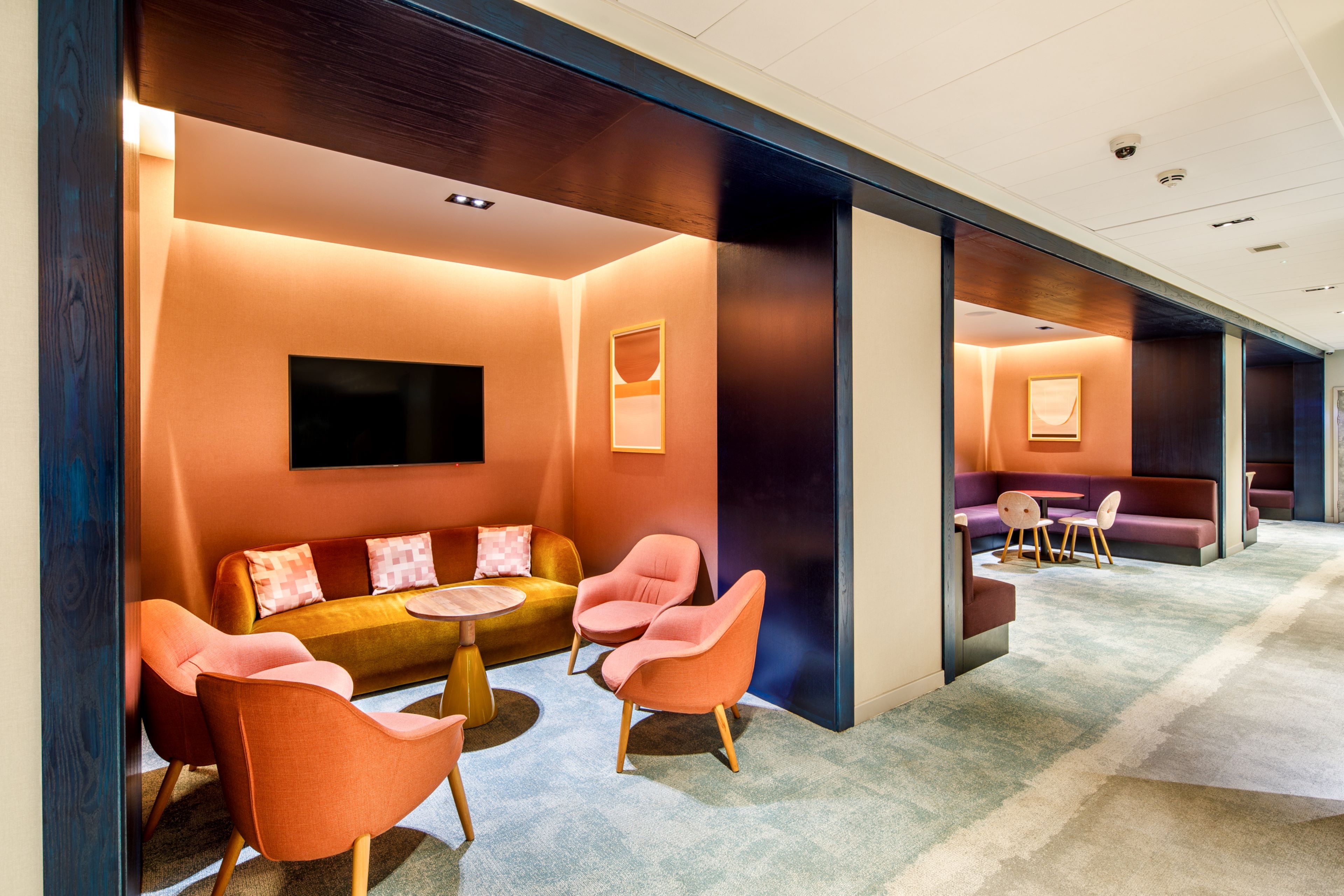 Holiday Inn London - Heathrow Bath Road 44/76