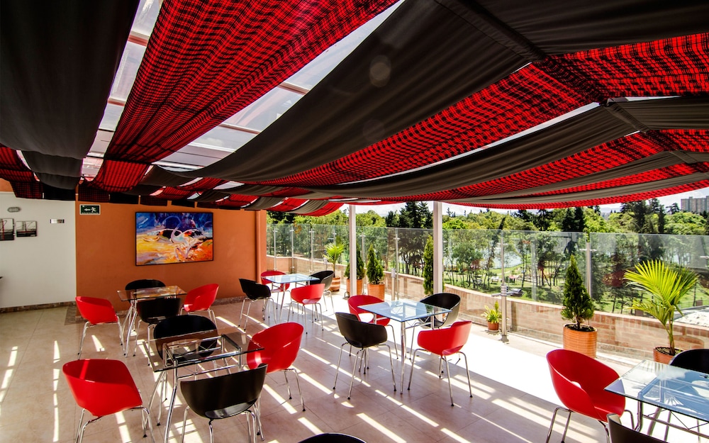 Hotel Parque 63 35/49