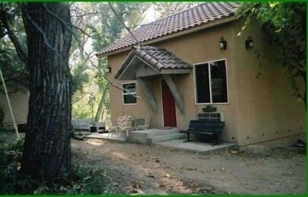 Sequoia Riverfront Cabins 68/71