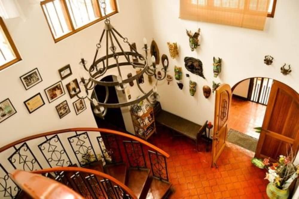 The Cariari Bed and Breakfast 4/50
