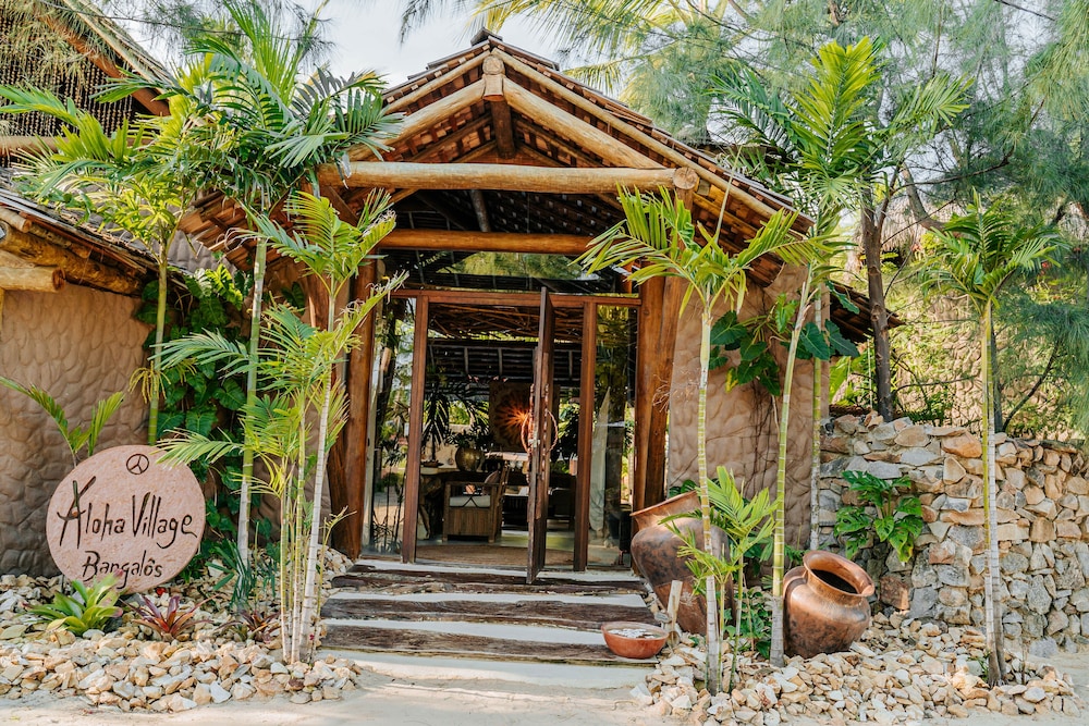 Aloha Village Bangalos 1/50