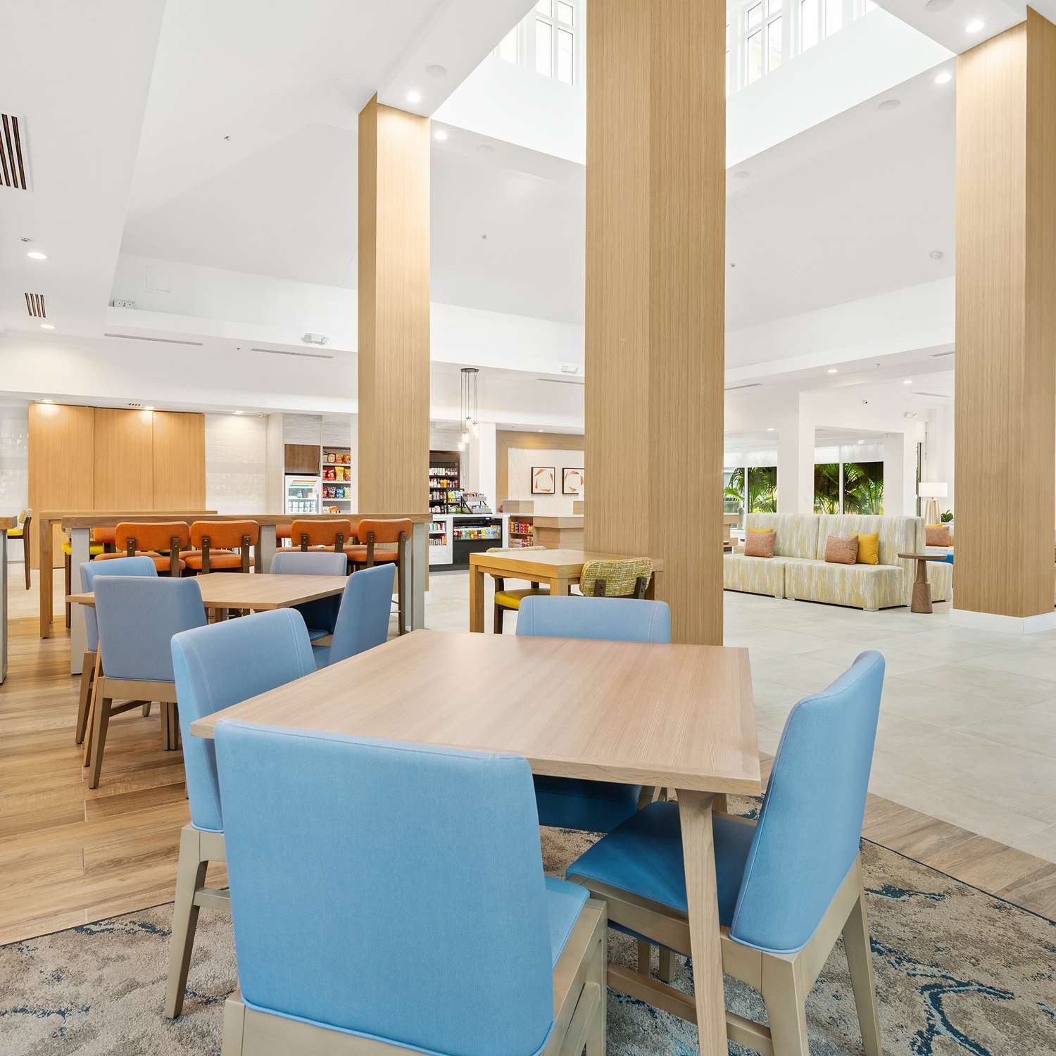 restaurant cafeteria