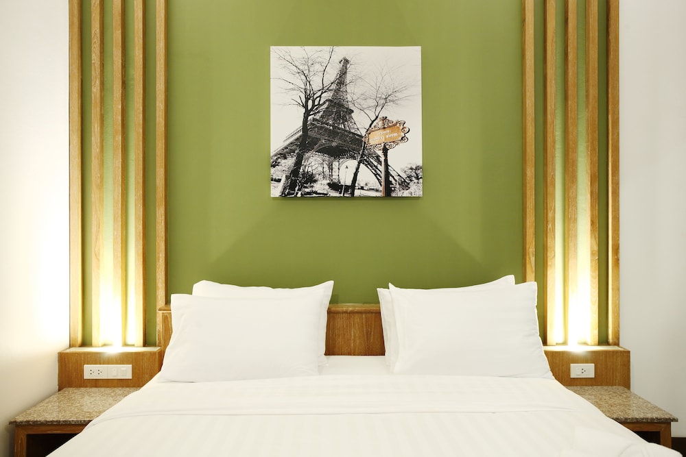 The Malika Hotel 26/74
