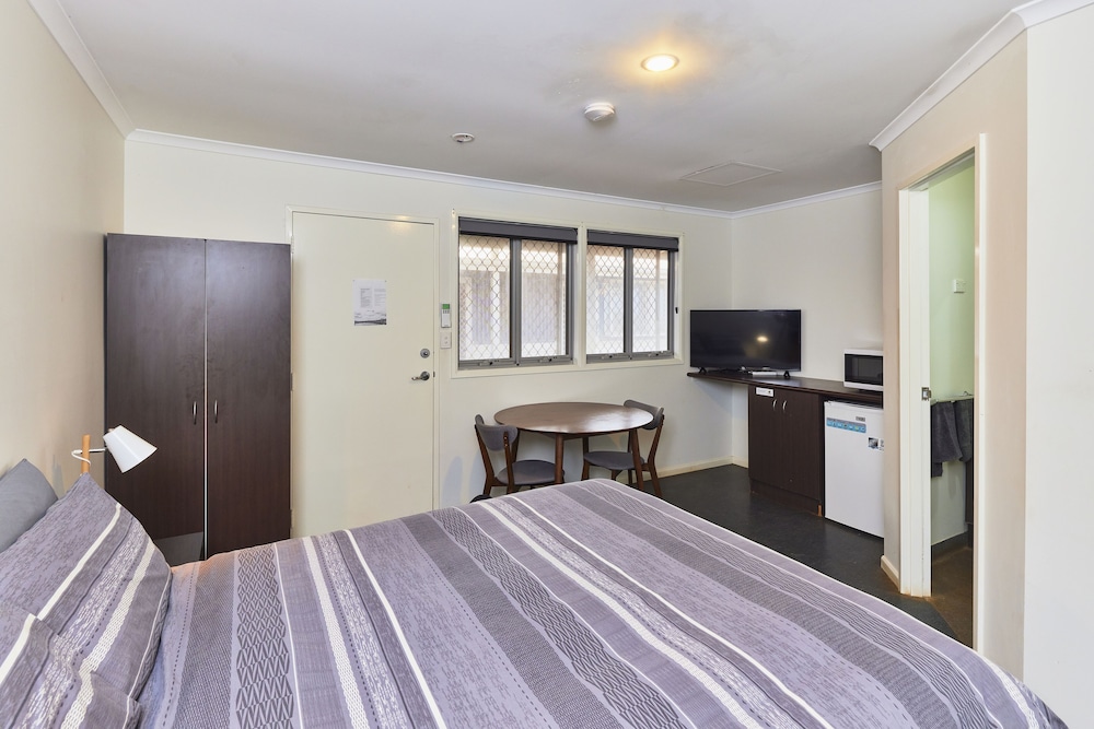 Exmouth Cape Holiday Park 12/39