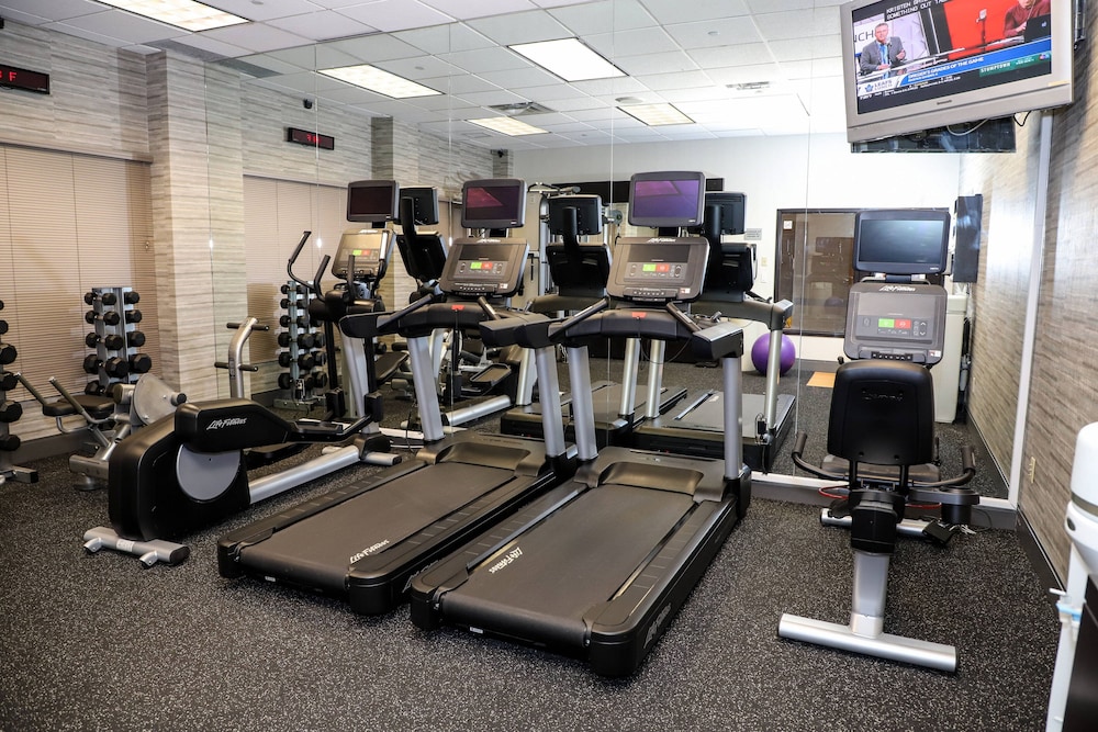 Courtyard By Marriott Toronto Brampton 13/43