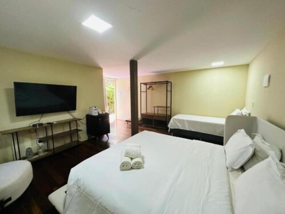 LUXURY, SUITE, VALLEY VIEW