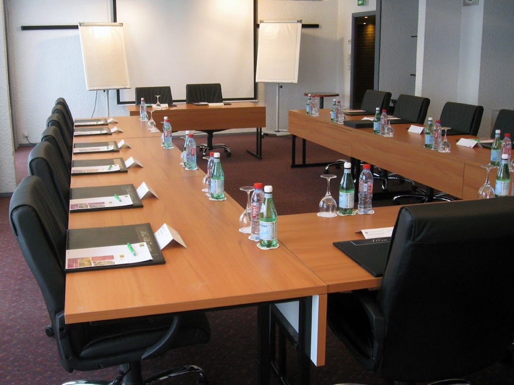 ibis Styles Lille Neuville en Ferrain 35/47