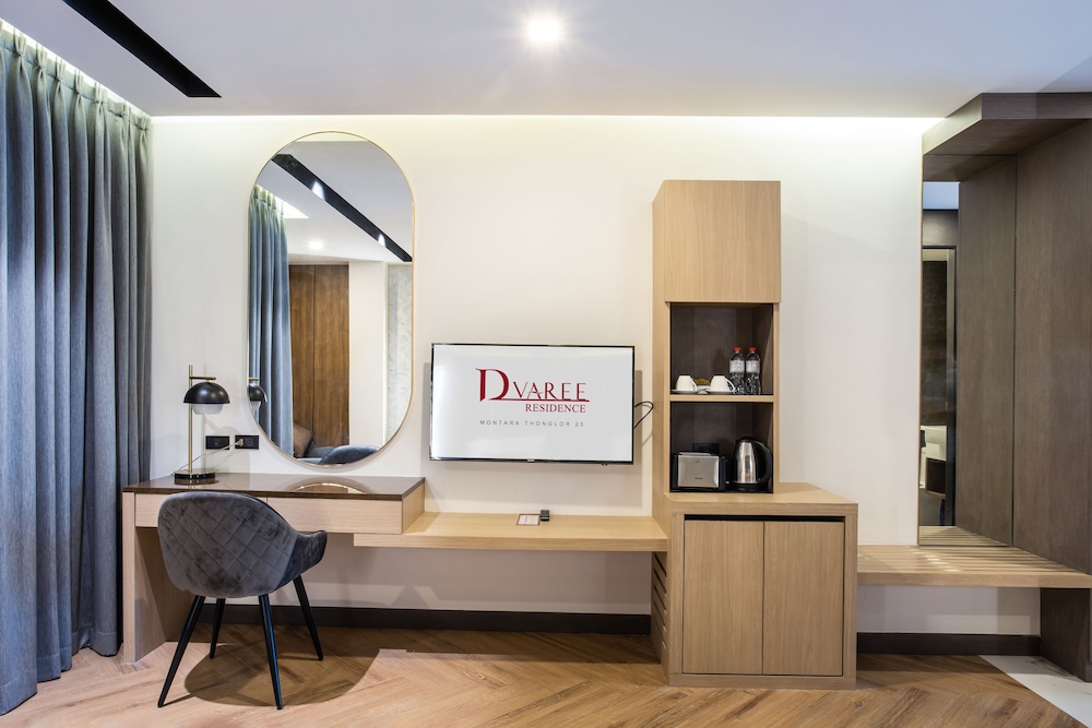 D Varee Montara Thonglor 25 62/70
