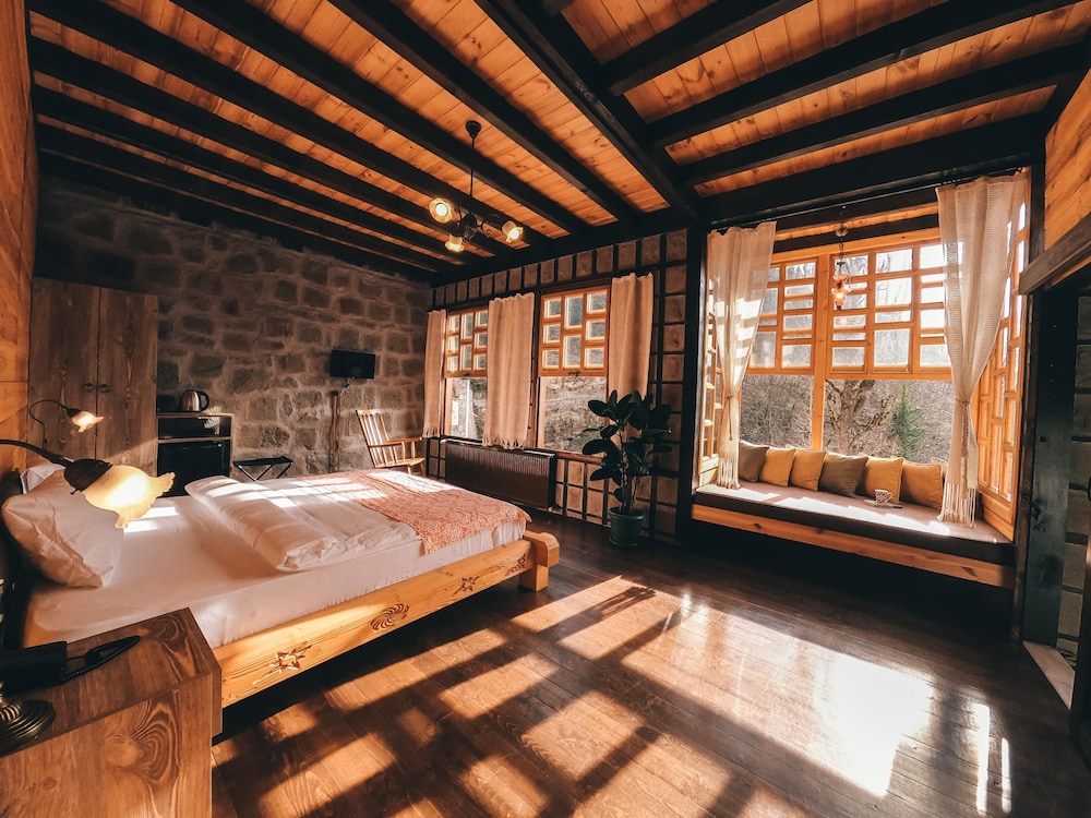 Dudii Konak Hotel 8/25