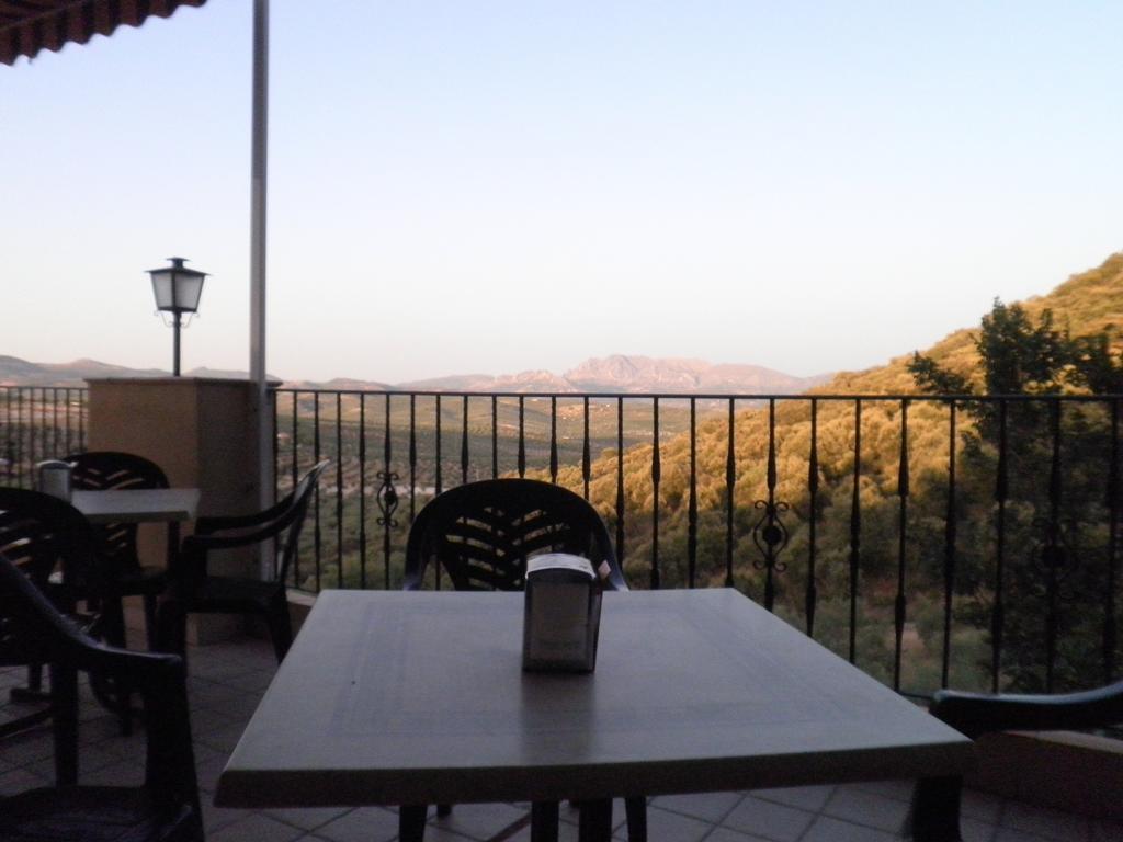 Hotel Sierra de Araceli Lucena 13/25