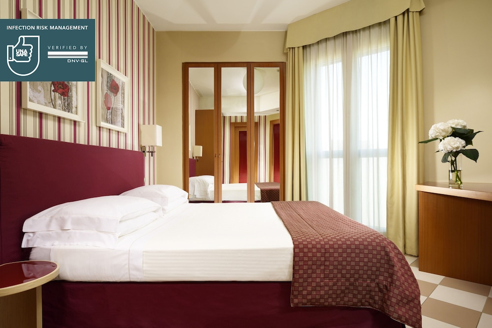 Unahotels The One Milan 18/57