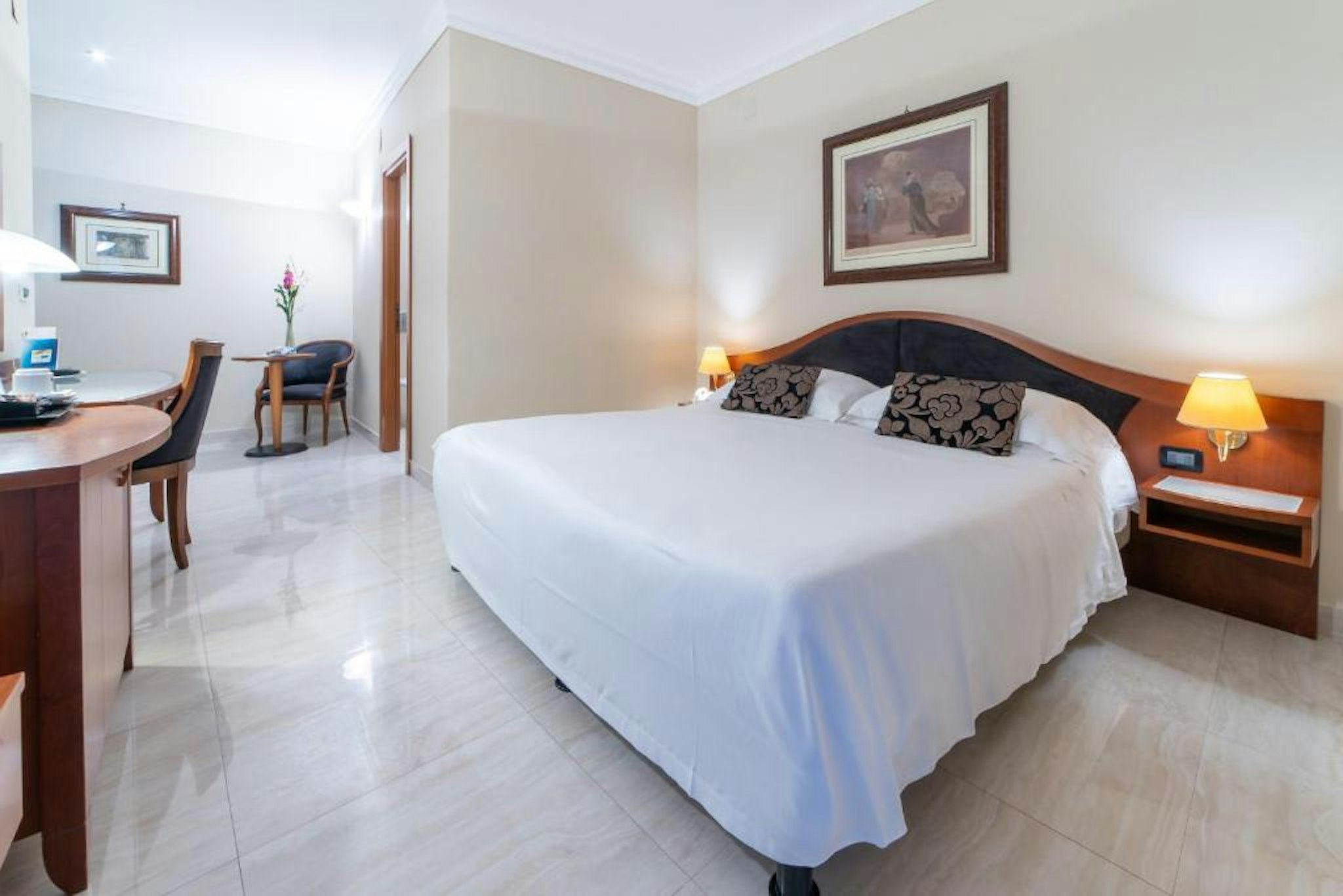 Massimo Plaza Hotel 6/47