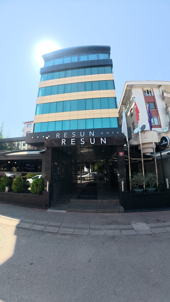 Cankaya Premium Hotel 41/42