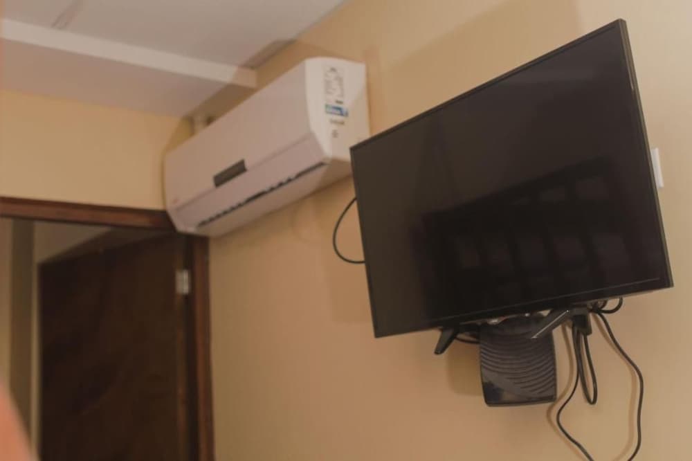Airport Inn Managua 36/38
