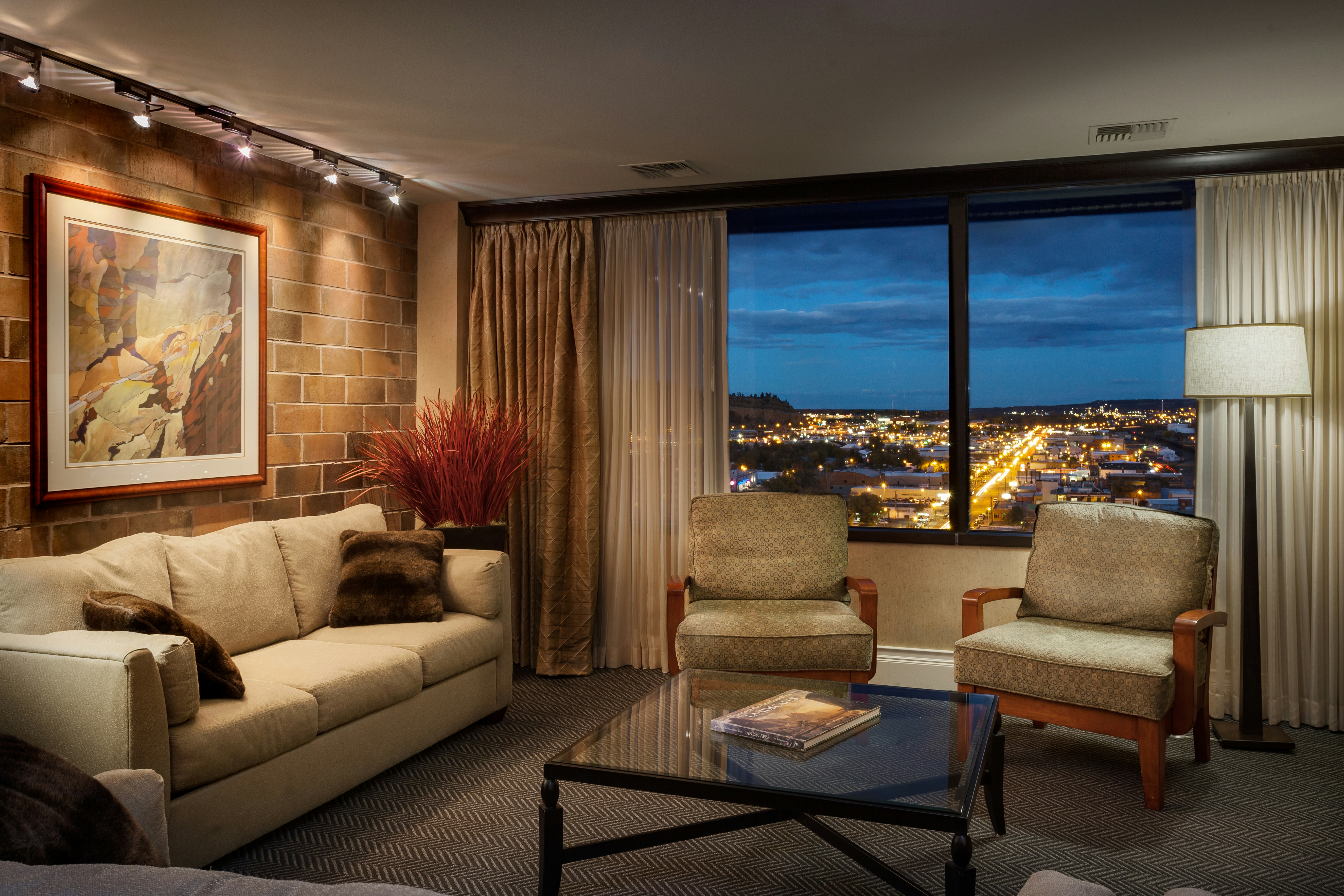 DoubleTree by Hilton Hotel Billings 22/44
