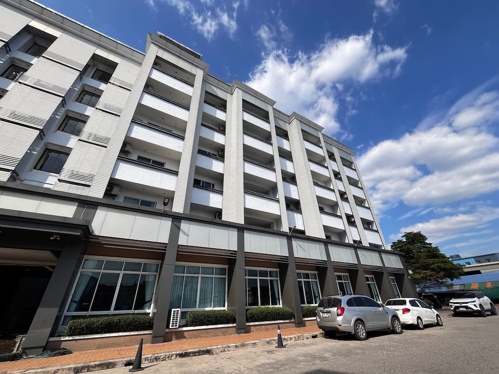 Laemchabang City Hotel 43/50