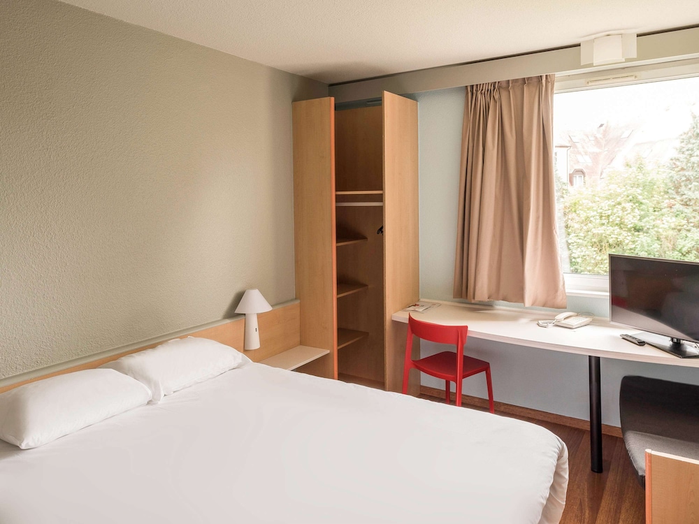Ibis Colmar East Hotel 28/70