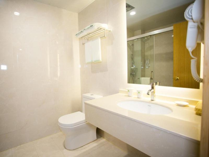 GreenTree Inn Nantong Rugao Jiangan Town Xinjiangan Square 12/16