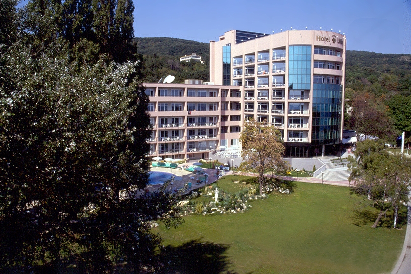 Lilia Hotel 1/40