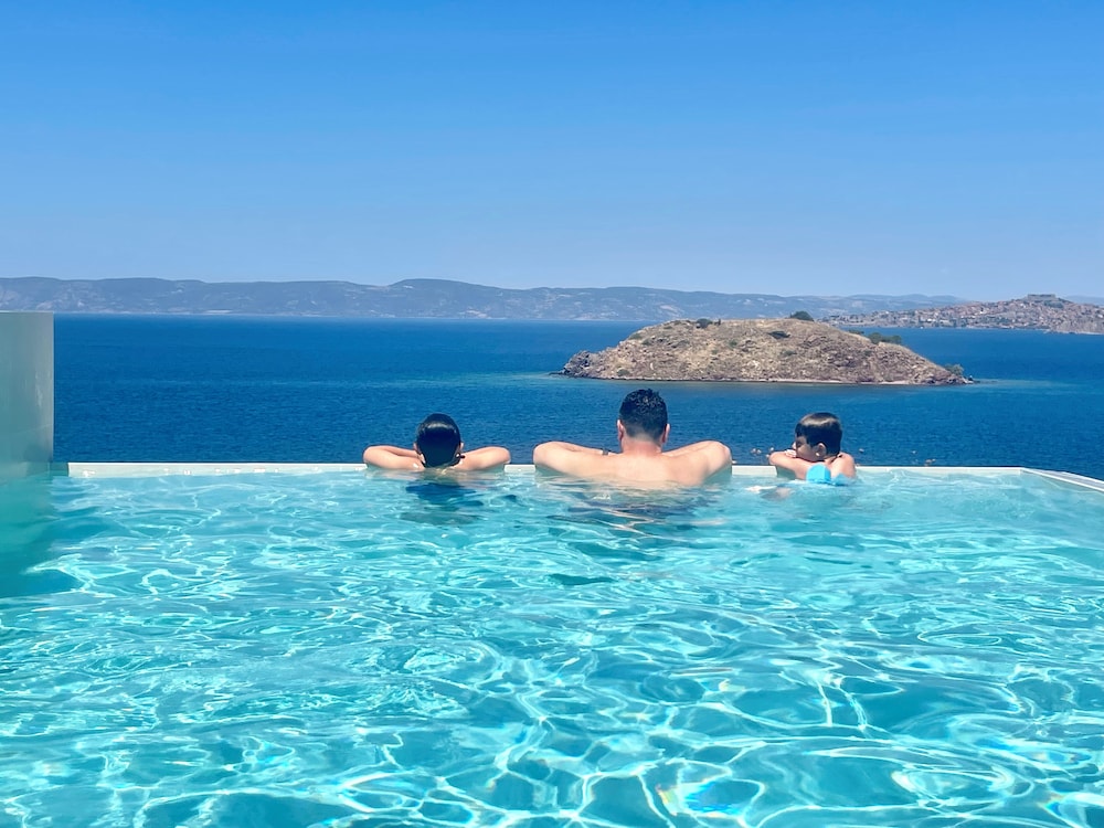 Eleia Seafront Villas 30/50