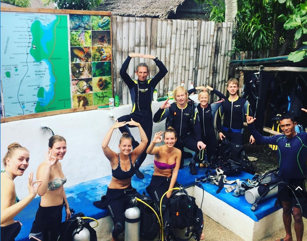 Neptune Diving Resort Moalboal 8/50