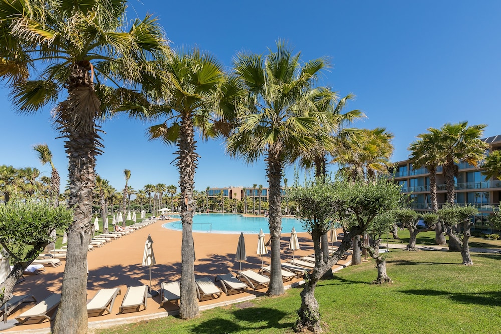 The Westin Salgados Beach Resort, Algarve 1/29