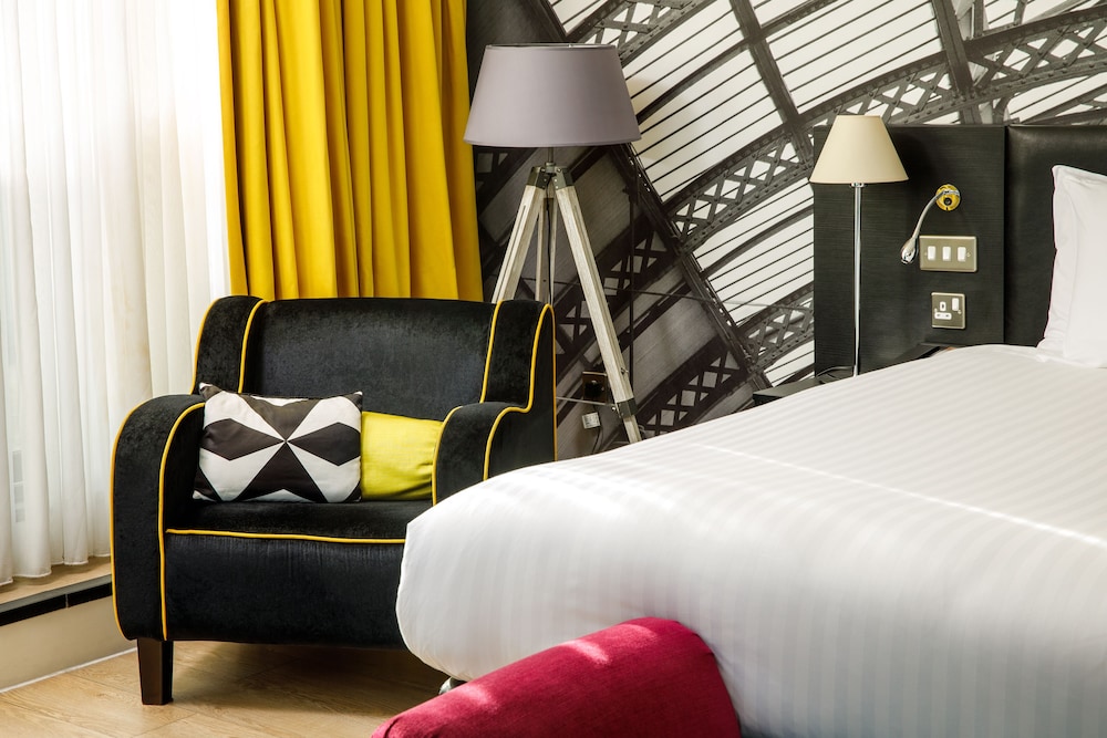 Indigo Hotel Newcastle 24/74
