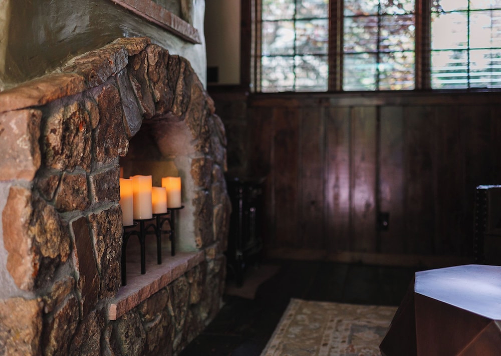 Highland Haven Creekside Inn 22/50