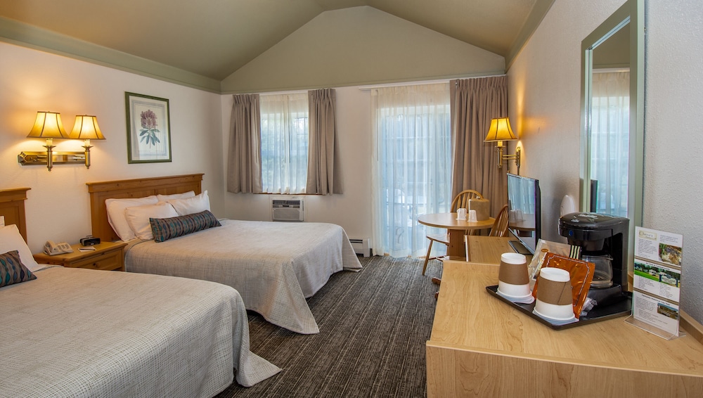 Rivers Edge Resort 17/49