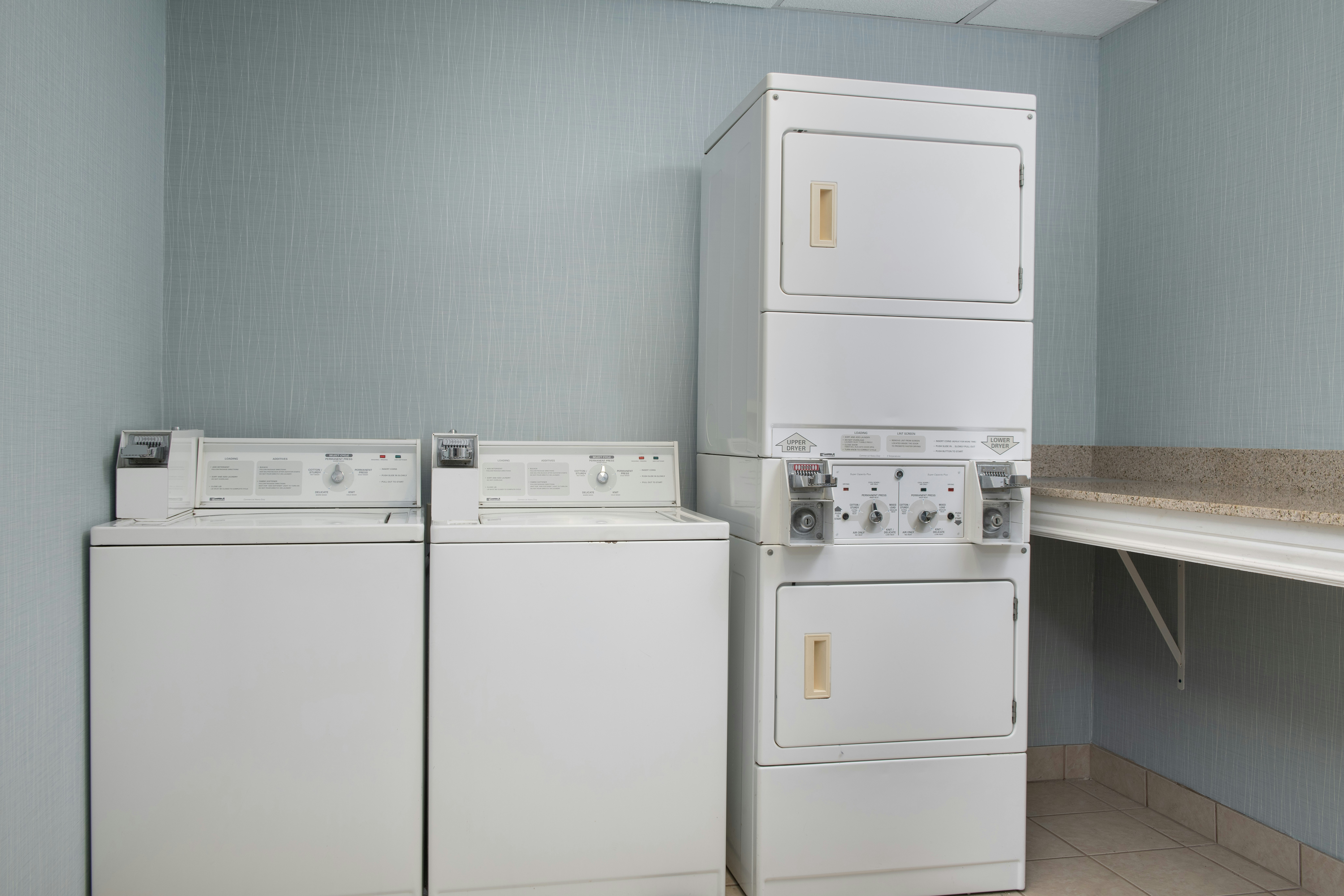 Hampton Inn Russellville 10/53