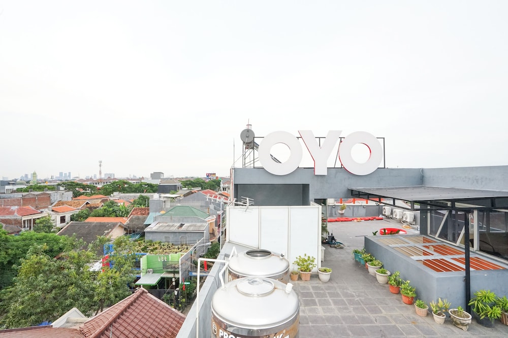 Oyo 450 Semampir Residence 51/64