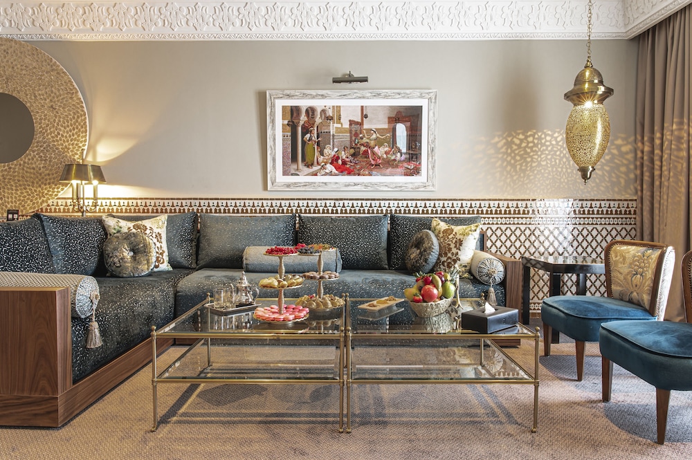 LE CASABLANCA HOTEL 45/61