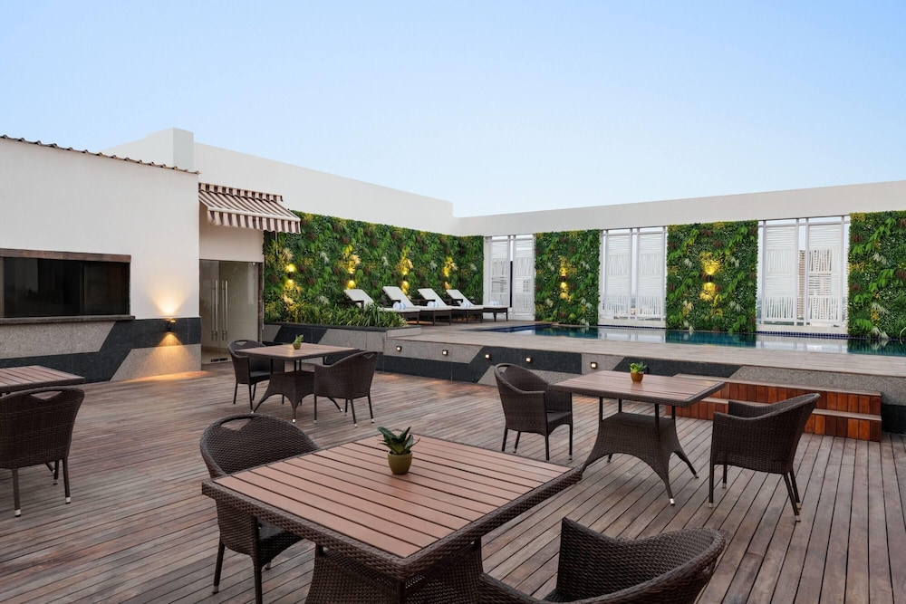 Ramada by Wyndham Ghaziabad Vasundhara 42/53