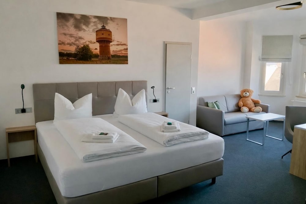 Hotel Deutsches Haus 11/36