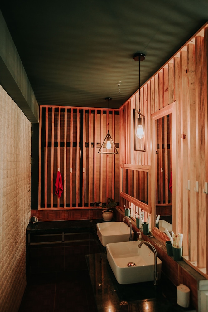Pi Hostel 45/73