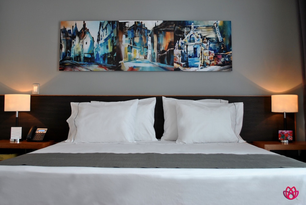 Hotel Y Tu 20/28