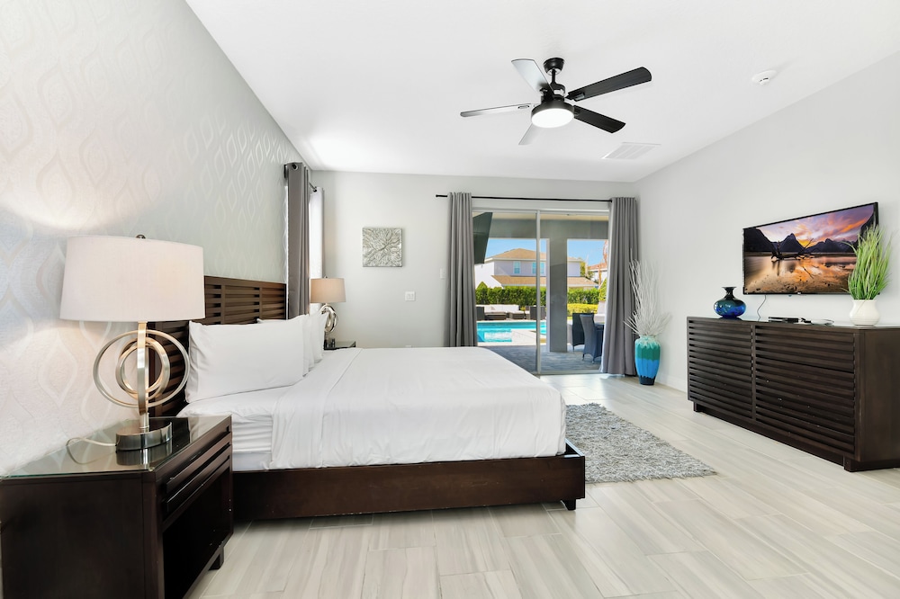 5 Bedrooms, Luxury, House, 6 Beds, 3 King Beds, West Side, Private Pool