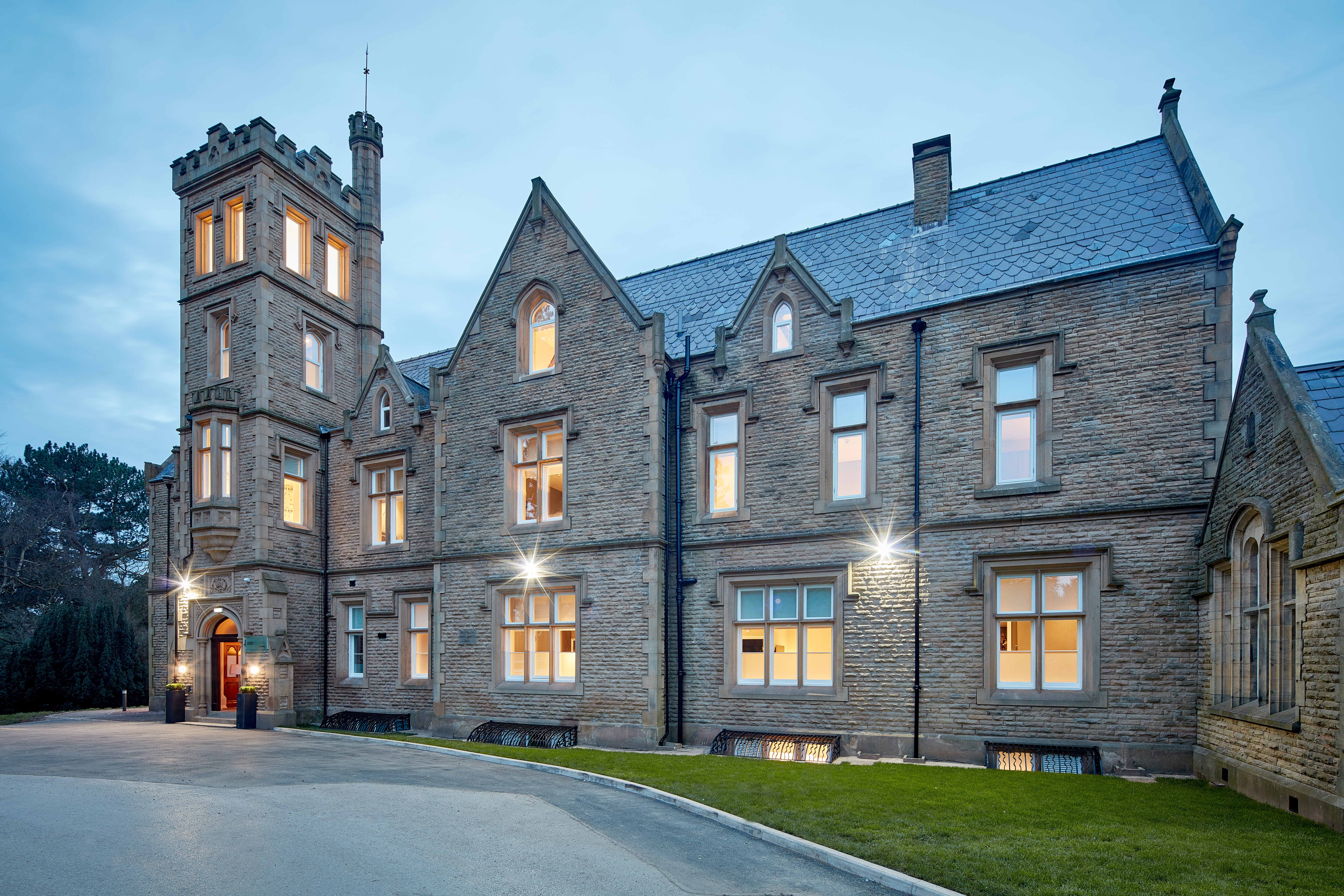 Oddfellows On The Park 38/43