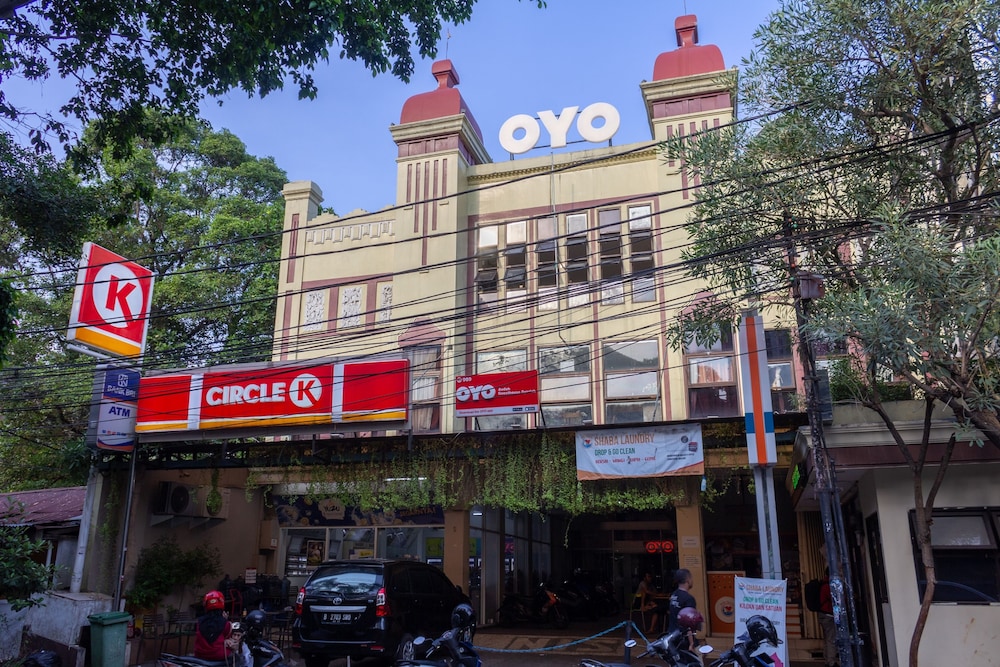 Oyo 989 Audah Guesthouse Syariah 1/36