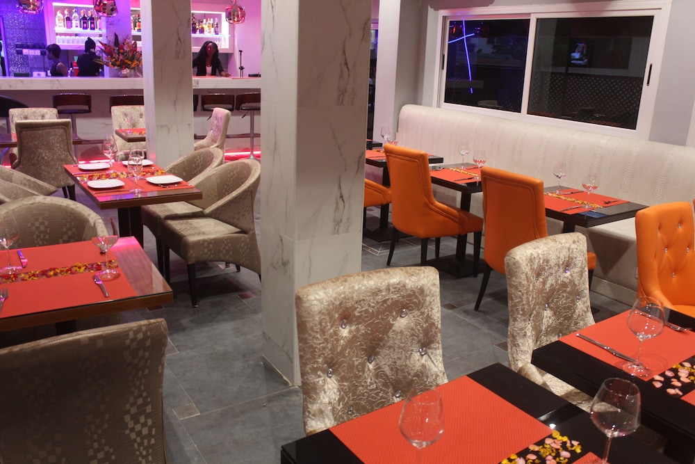 Hotel M'rode 35/42