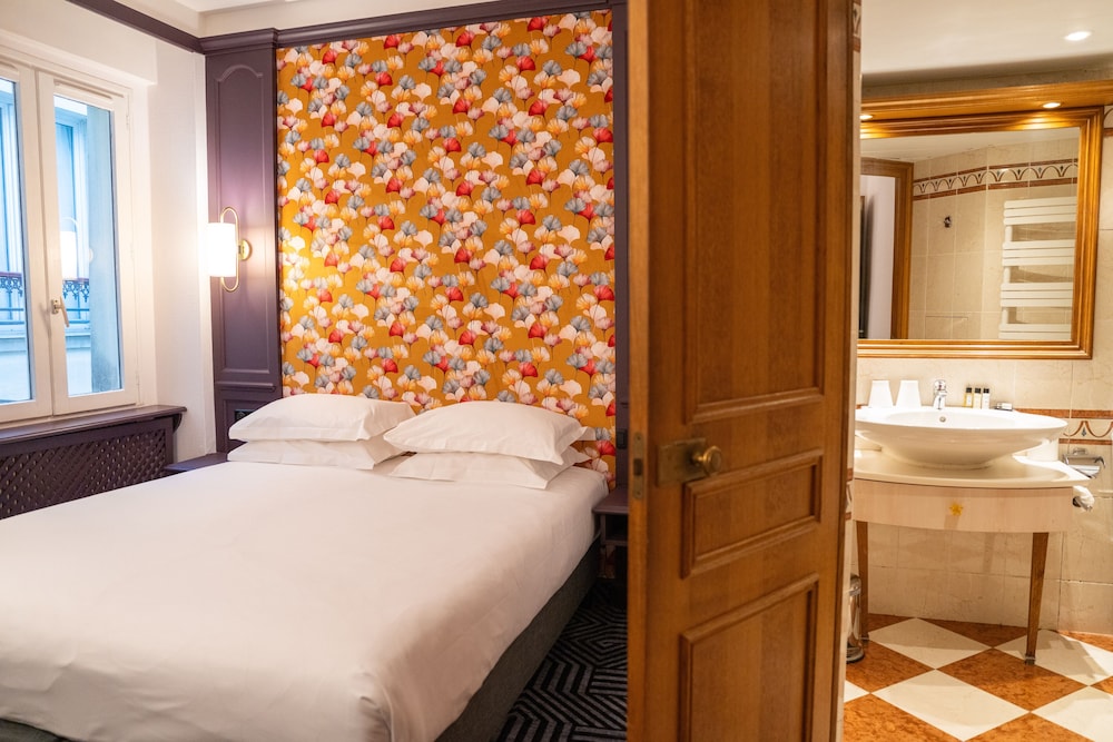 Hotel De Fleurie 49/50