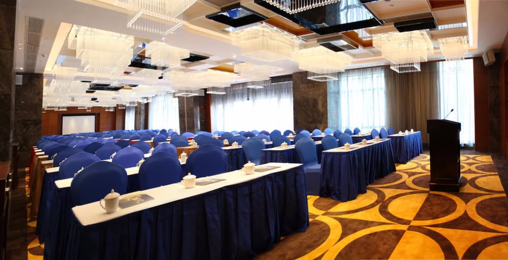 Leeden Jingxi Hotel 21/28